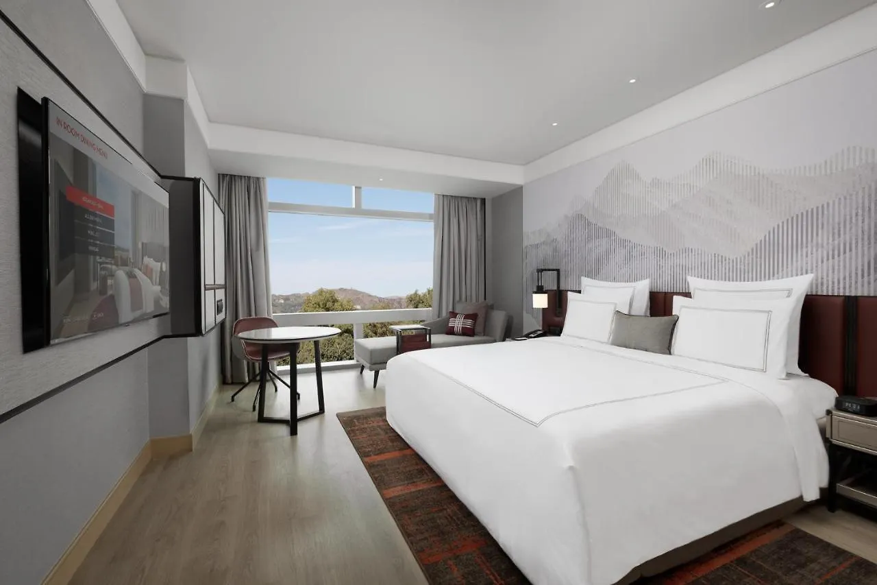 Swissotel Clark Philippines Clark Field 5*,  Filippinerne
